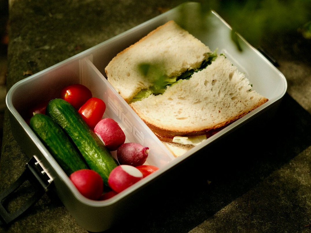 healthy office lunch